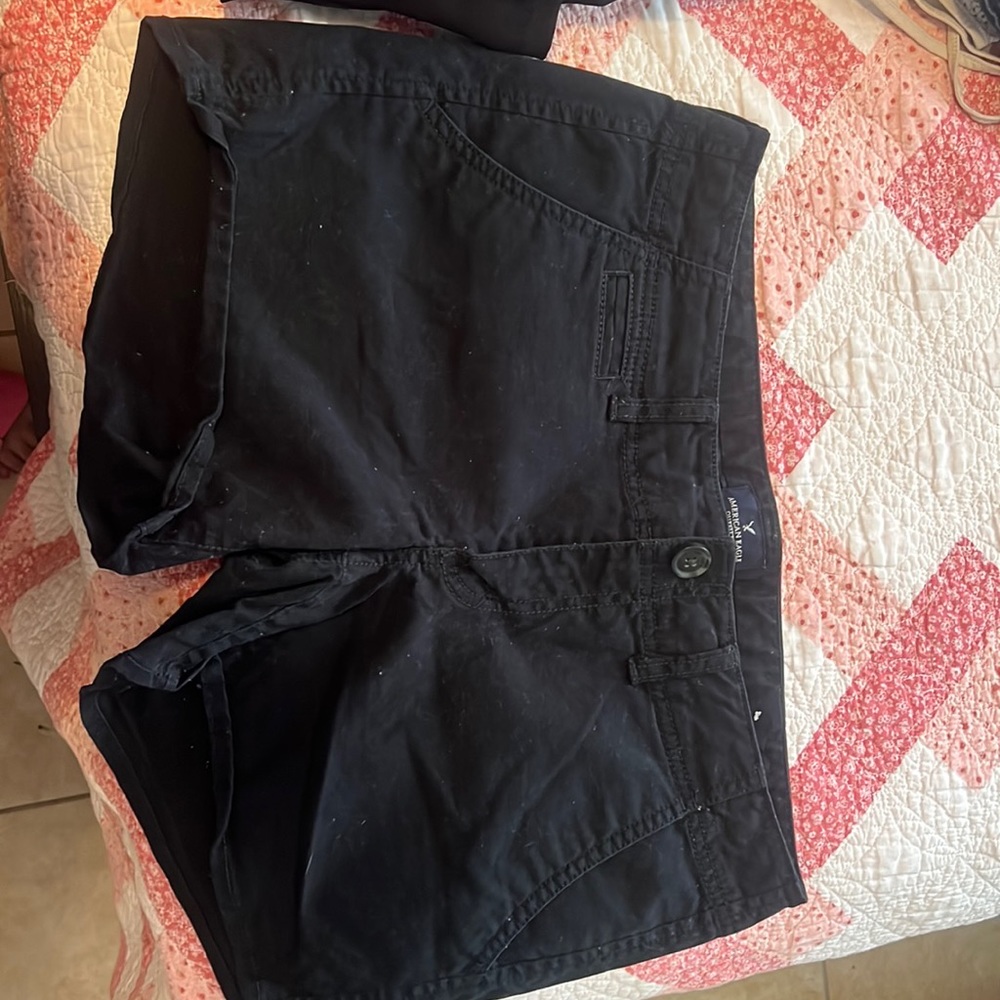American eagle black shorts